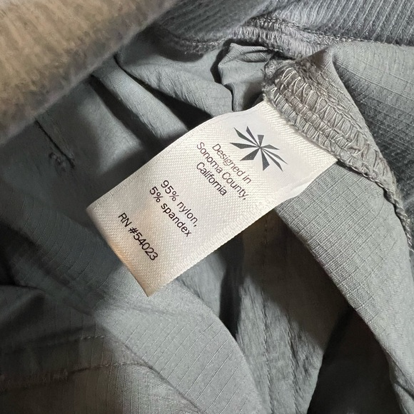 21. ATHLETA Trekkie 2.0 Gray Jogger - Picture 3 of 16